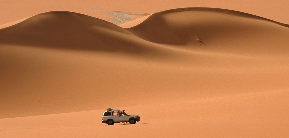 Agence Zériba-Voyage à Djanet (Algérie). Circuit 4x4 dans le désert Tadrart, Tassili...